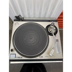 Technics SL-1200MK2 Direct Drive Turntable System, Silver
